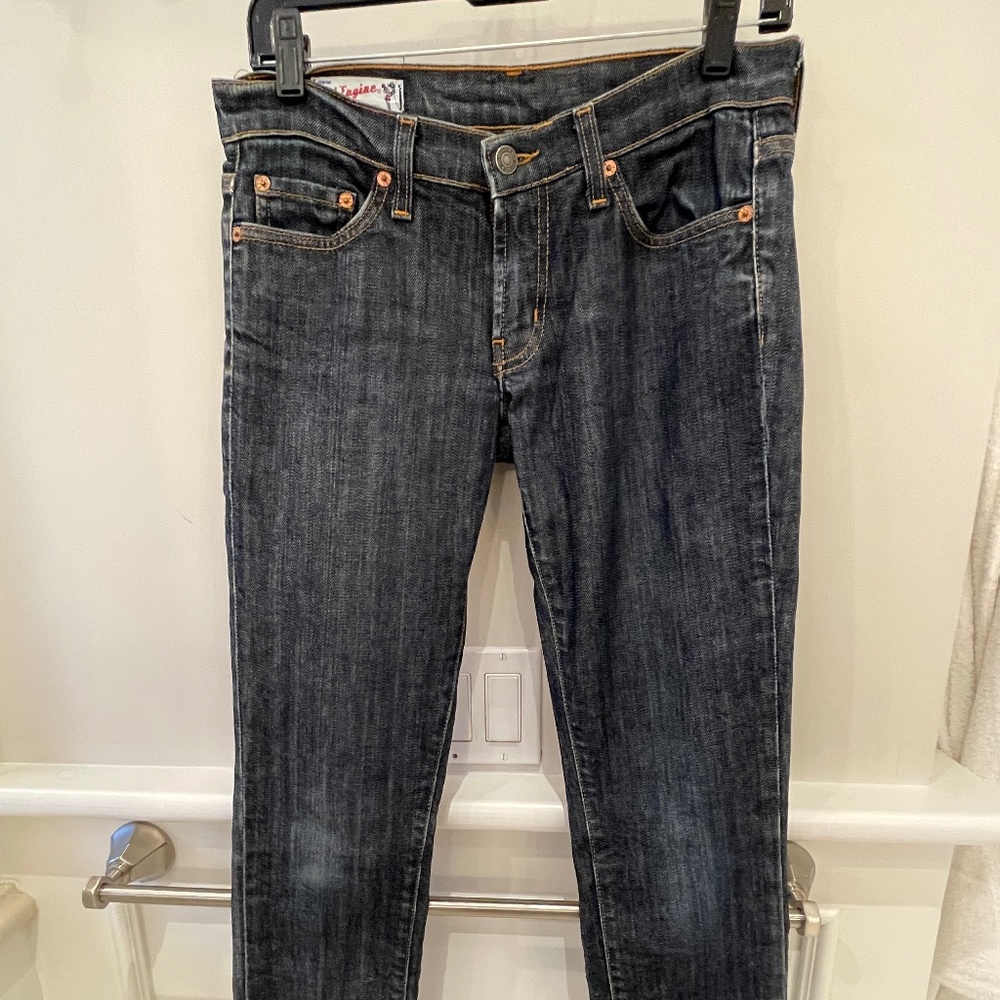 Red Engine straight leg jeans size 27